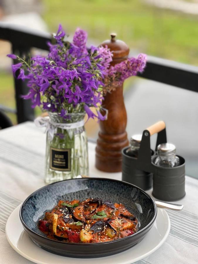 The Pioneers Hotel Bakhmaro ภายนอก รูปภาพ